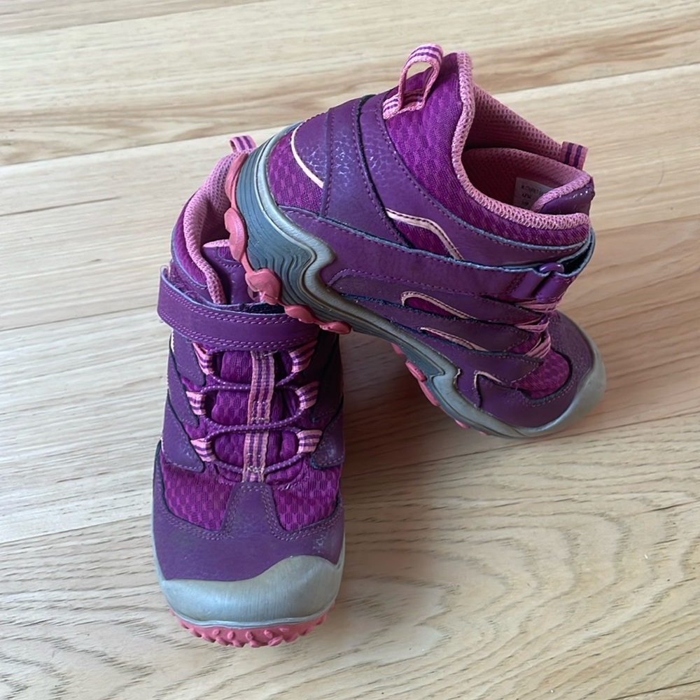 Awesome Merrill Hiking Boots, size 2